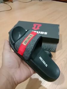 Sandal Anak Laki-Laki Karet Slipper Slide Selop Slipon Jepit Karakter Warna Hitam Usia 6-10 Tahun-KIDZTUBS1824100224