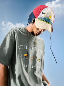 American Style Lettering Embroidered Dachshund T-Shirt