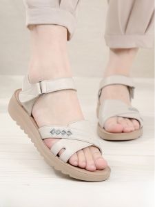 SHIPAILUO | Embroidered Leather Soft Bottom Flat Sandals For Mom Beach Shoes Anti-Slip Casual Low Cut Slip-On Elderly Women Comfortable Footwear