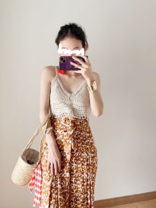 เสื้อกั๊กสเวตเตอร์ถักแบบเปิดหลังสไตล์วันหยุดชายหาดสไตล์ไทยสำหรับผู้หญิง เสื้อกั๊กสเวตเตอร์แบบเปิดหลังแบบลำลองสำหรับฤดูร้อน