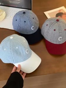 เกาหลีเกาหลีสดลายปักเบสบอลหมวกผู้หญิง 2025 ฤดูใบไม้ผลิฤดูร้อน Niche Face-ดูหมวกขนาดเล็ก All-Match หมวก