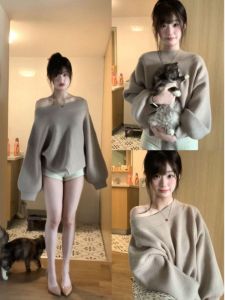 Korean Style Lazy Style One Shoulder Knitted Sweater Chic Top Unique Super Beautiful Winter Fashion Small Size Warmth Emitting