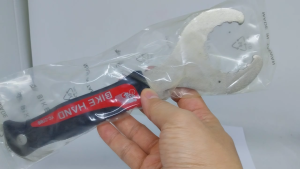 Kunci Pembuka BB HT2 Peralatan Sepeda BikeHand