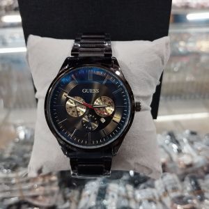 JAM TANGAN SPORT RANTAI PRIA.JAM 100%REALPICTTANGGAL AKTIFWARNA RANTAI TIDAK MUDAH LUNTURGRATIS BOX DAN BATERAI CADANGAN.