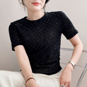 Yimei Áo thun kim cương nổi bật nhung hoa tuyết mùa hè 2025 cạp gấp phong cách Châu Âu áo phụ nữ da đen khí chất Ngắn Tay Cổ Tròn hợp thời trang