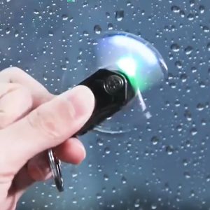 Móc khoá ô tô xe máy cao cấp đa năng khắc tên theo yêu cầu kiêm con quay spinner giải trí có thể khui nắp chai và dùng làm dao rọc giấy