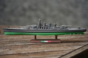 Royal Navy Littorio Class Warship Assembly Model Dài 43cm Đồ Chơi Mô Phỏng Bằng Nhựa Dành Cho Người Lớn Đồ Chơi Mô Hình
