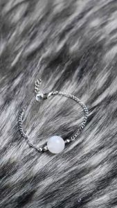 Vòng tay Moonstone