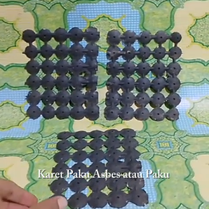 Karet Paku Seng Atau Asbes isi 30 pcs 1 Lembar