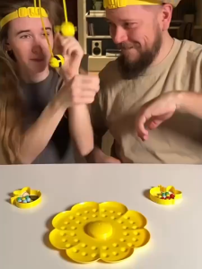 Kids Magnetic Bee Fishing Game 2 4 Players Interactive Toy Bee Gathering Pearl Bead Board Educational Color Learning