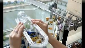 Suction Folding Hangers To Hang Clothes Household Non-punching Drying Socks Balcony Underwear Drying Rack Storage