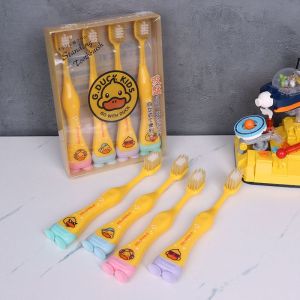 Set 4 bàn chải vịt vàng dễ thương lông tơ mềm mại an toàn cho bé