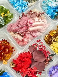 DRIED FLOWER BOX of Natural Soap Candle Frame Decor DIY 永生干花DIY材料包 Bunga Kering DIY Bingkai Mas Kahwin