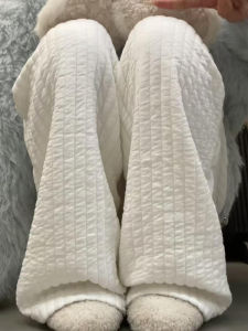 Womens Winter Warm Fleece Lined Quilted White Cotton Trousers Autumn Winter 2025 New Style Outdoor Wear Windproof down Trousers Wide Leg Pants