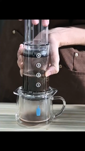 Transparent portable hand-press outdoor coffee maker hand-brew coffee pot