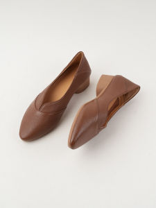 Comfortable Soft Leather Slip-On Loafers Womens Spring Autumn New Style British Style Versatile White Flats Cat Footwear