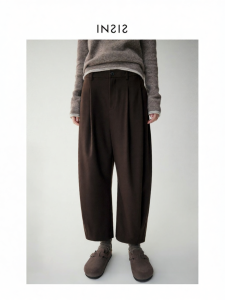 INSIS FEMME | Double Pleated Cocoon-shaped Merino Wool Womens Trousers Capri
