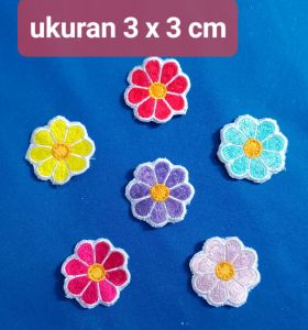 Patch Bordir Bunga (Tinggal setrika)