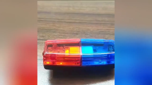 Red Blue Shoulder Clip Light USB Rechargeable LED Warning Light Safety Shoulder Strobe Warning Light