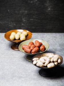 Handmade Ceramic Tea Snack Plate Japanese Style Coarse Ceramics High Footed Fruit Plate Chinese Style Dim Sum Snack Dry Fruit Dish Bowl Small Tea Tray