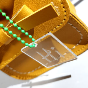 Keychain Acrylic Custome Made Nama Engrave Keychain Nama Acrylic