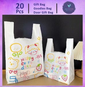 Gift Bag 20pcs Goodies Bag Door Gift Birthday Wedding Party (79) Creative Doodle Milk White Background Snack Door Gift Plastic Beg Vest Bag 礼物袋礼品袋购物袋