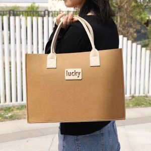 Womens Tote Bag Large Capacity Felt Material Shopping Gift Bag Travel Casual Bags 35x25x12cm