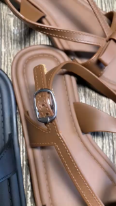 Sandal FlatJelly Wanita Model Tali Gesper Pita karet Cewek Kekinian Alina 2050-S2 Jelly Import