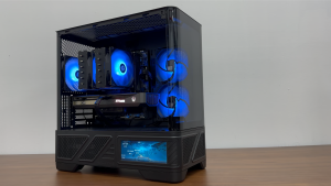 Gaming Desktop AMD RYZEN 5 9600X With RTX 5070 Gaming PC LCD Screen