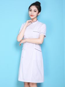 ชุดพยาบาลสตรีชุดคอปกสีน้ําเงินแขนยาวแขนสั้นปรับแต่งโลโก้วัสดุผ้าฝ้ายเหมาะสําหรับโรงพยาบาลความงามและการผ่าตัดช่องปาก