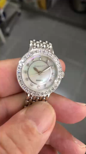 CROWN LONDA WOMEN FASHION WATCHES W/DIAMOND[STOCKS CLEARANCE]