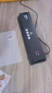 Hộp 100 Tờ Màng Ép Plastic Deli Khổ A3 (dày 125mic) ET177-KM-01