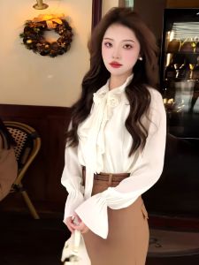 French Style Casual Long Sleeve Womens Shirt Bell Sleeve Lace Trim Slimming Top Spring Autumn New Arrival Fashion Elegant