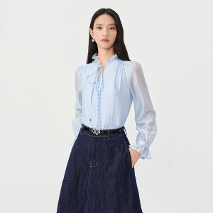 Koradior | Youthful Ruffled Silk Blend Blouse