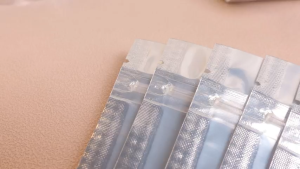 100PCS Silver Aluminum Foil Self-supporting Bags Sealed Packaging Resealable Food Preservation