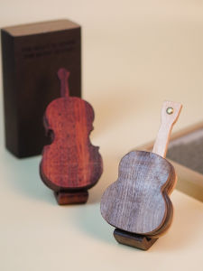 ที่วางเครื่องดนตรีไม้แท้ ที่วางโทรศัพท์มือถือ ที่วางแผ่นดิสก์ ตกแต่งโต๊ะทำงาน สไตล์โมเดิร์น ของขวัญวันเกิด ที่วางเครื่องดนตรี ที่วางเครื่องดนตรี