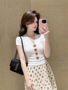 PEIXI | Gentle Flower Orange V-Neck Short Sleeve T-Shirt