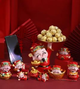 WHL 财神爷 財神爺 feng shui风水招财 会摇头的财神爷 元宝 feng shui风水摆设品 财神爷装饰品 新年装饰品摆件 居家摆件 汽车摆件 Room Decoration Home Decor