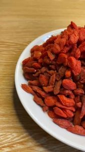 Kỷ Tử Đỏ Sấy Khô Cao Cấp Trái To Đỏ Ngọt Tự Nhiên
