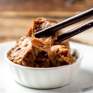 Sanyu Shenggang Red-Cooked Beef Canned 100G Open-Lid Instant Beef Noodles with Rice Luncheon Meat Cooked Food Casual Fast Food