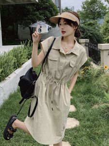 Khaki Workwear Dress Women Summer 2025 New Small Design Sense Drawstring Waist Casual Midi Dress Commute Style Short Sleeve POLO Collar