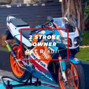 Oil Samping IPONE Strawberry R2000 RS Samourai Racing 2T Synthetic Plus Motor Oil 1L