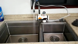 COD Keran Pemanas Air Instan Elektrik Kamar Mandi Wastafel Toilet 220V Water Tap Electric 3000W