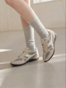 Spring Retro Fashion Thin Sole Leather Training Casual Shoes