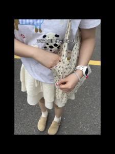 Hamburger Fan Handheld Fan Office Desktop Portable Student USB Charging Internet Celebrity Fan Foldable Handheld