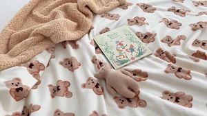 Selimut Bulu Tebal & Hangat: Pilihan Terbaik untuk Musim Dingin