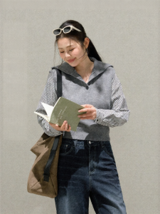 Áo Knit Sọc Màu Đen Kích Cỡ Lớn