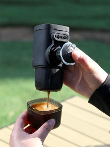 Mini Manual Espresso Coffee Machine Portable Hand Press Coffee Maker Small Size for Car And Home Use Zhenhang Italian Style