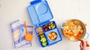 OMIELIFE OmieBox Hot & Cold Insulated Bento Box (5 Colours) V2 *NEW VERSION*