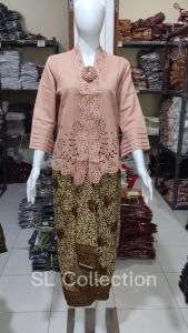 Atasan Kebaya Encim Modern Wanita Elegan Mewah